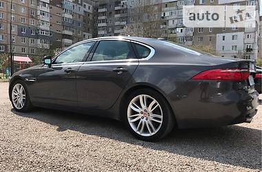 Седан Jaguar XF 2016 в Кропивницком