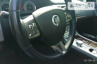 Седан Jaguar XF 2008 в Киеве