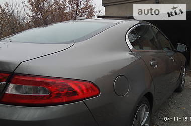 Седан Jaguar XF 2008 в Киеве