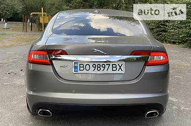 Седан Jaguar XF 2008 в Тернополе