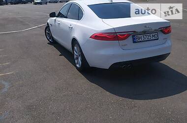 Седан Jaguar XF 2016 в Одессе