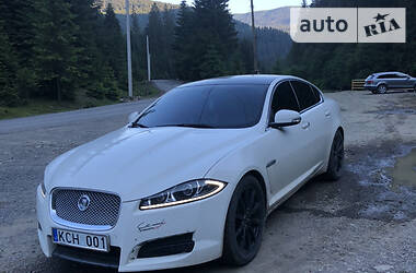 Седан Jaguar XF 2008 в Мукачево