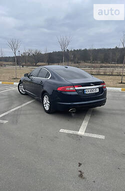 Седан Jaguar XF 2008 в Киеве