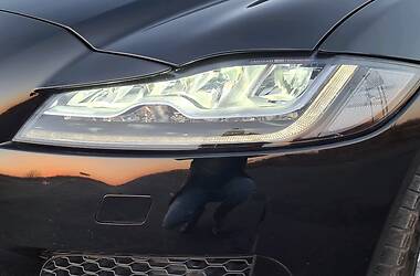 Седан Jaguar XF 2017 в Хмельницькому