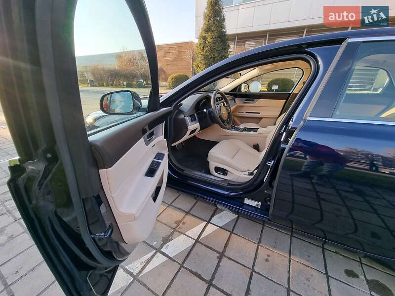 Седан Jaguar XF 2019 в Черкассах фото 15 Седан Jaguar XF 2019 в Черкассах