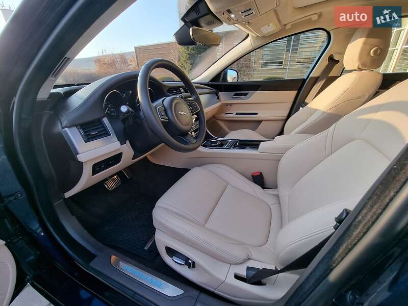 Седан Jaguar XF 2019 в Черкассах фото 16 Седан Jaguar XF 2019 в Черкассах