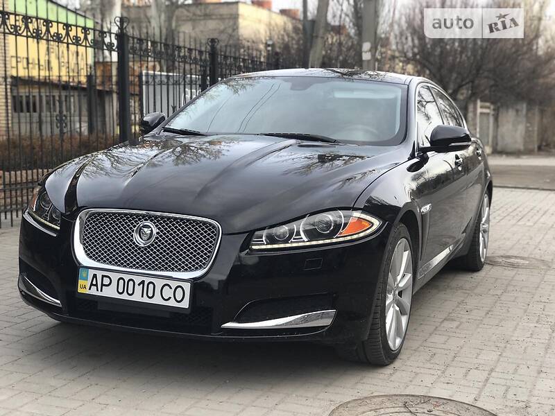 Седан Jaguar XF 2013 в Запорожье