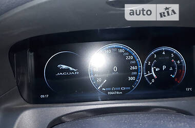 Седан Jaguar XF 2016 в 