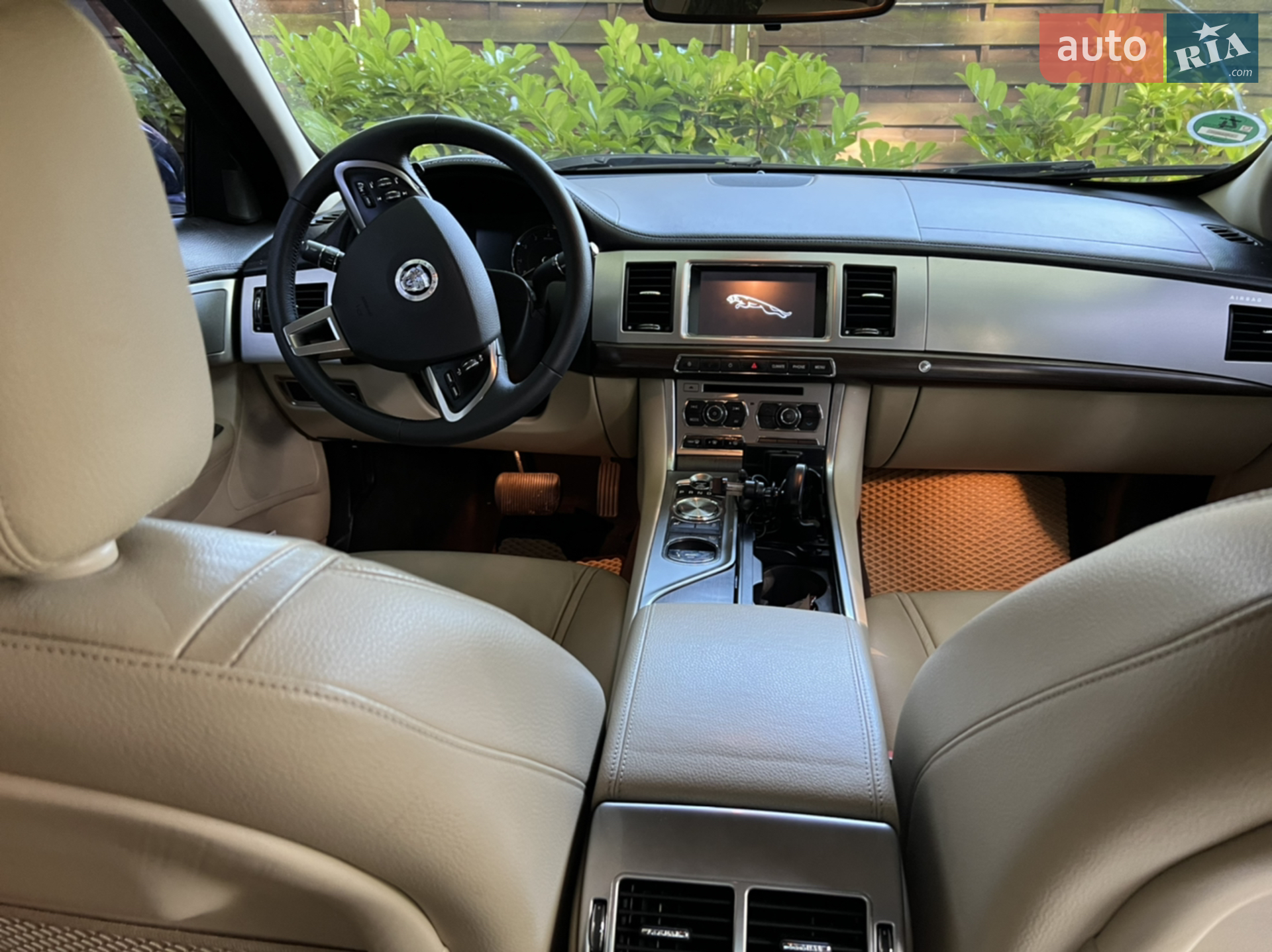 2013 Jaguar XF - мініатюра 12