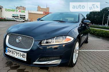 Седан Jaguar XF 2013 в Житомире