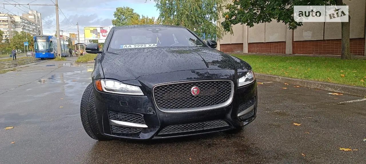 2015 Jaguar XF - мініатюра 16