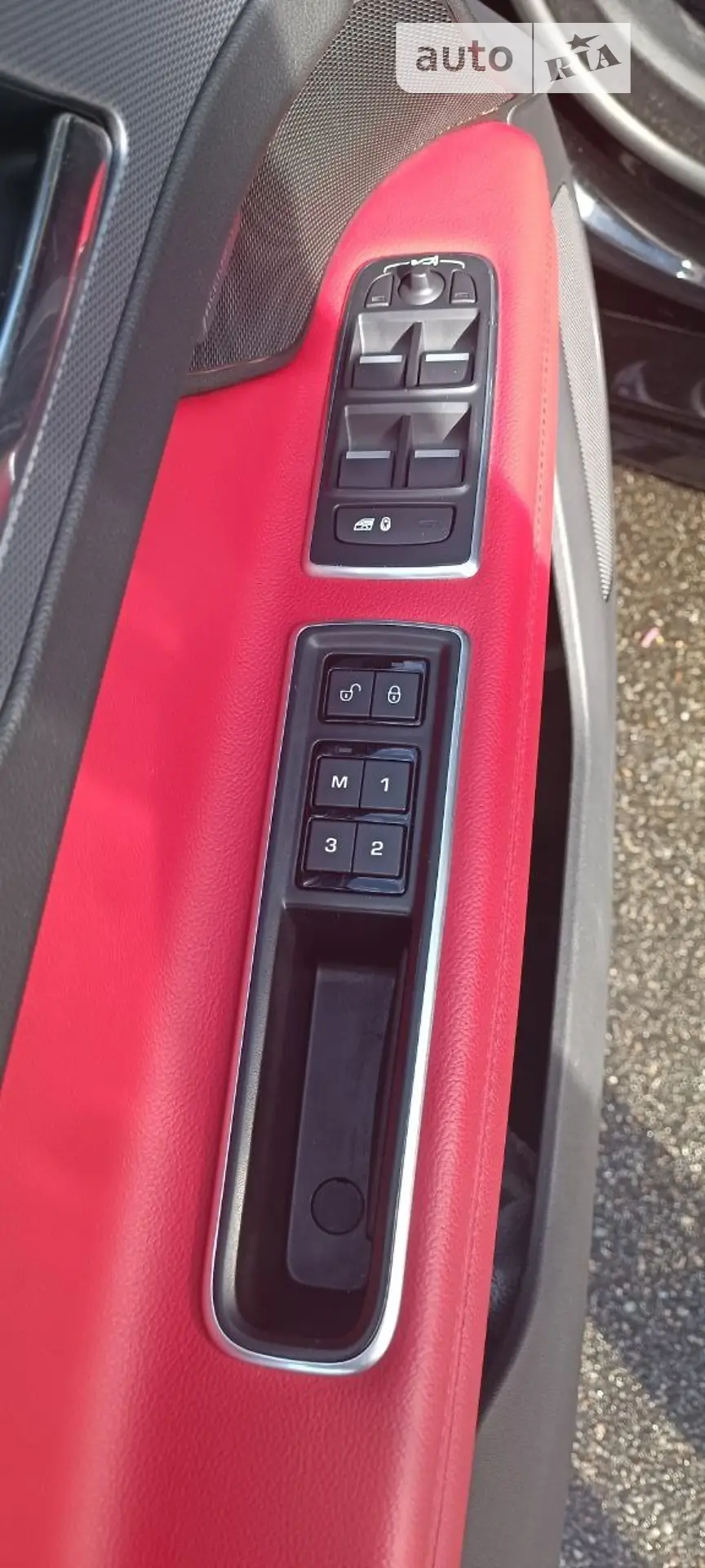 2016 Jaguar XF - мініатюра 12