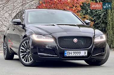 Седан Jaguar XF 2019 в Одессе