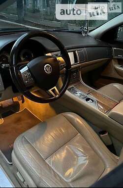 Седан Jaguar XF 2009 в Днепре