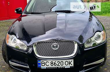 Седан Jaguar XF 2008 в Львові