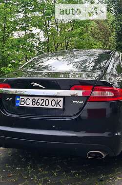 Седан Jaguar XF 2008 в Львові