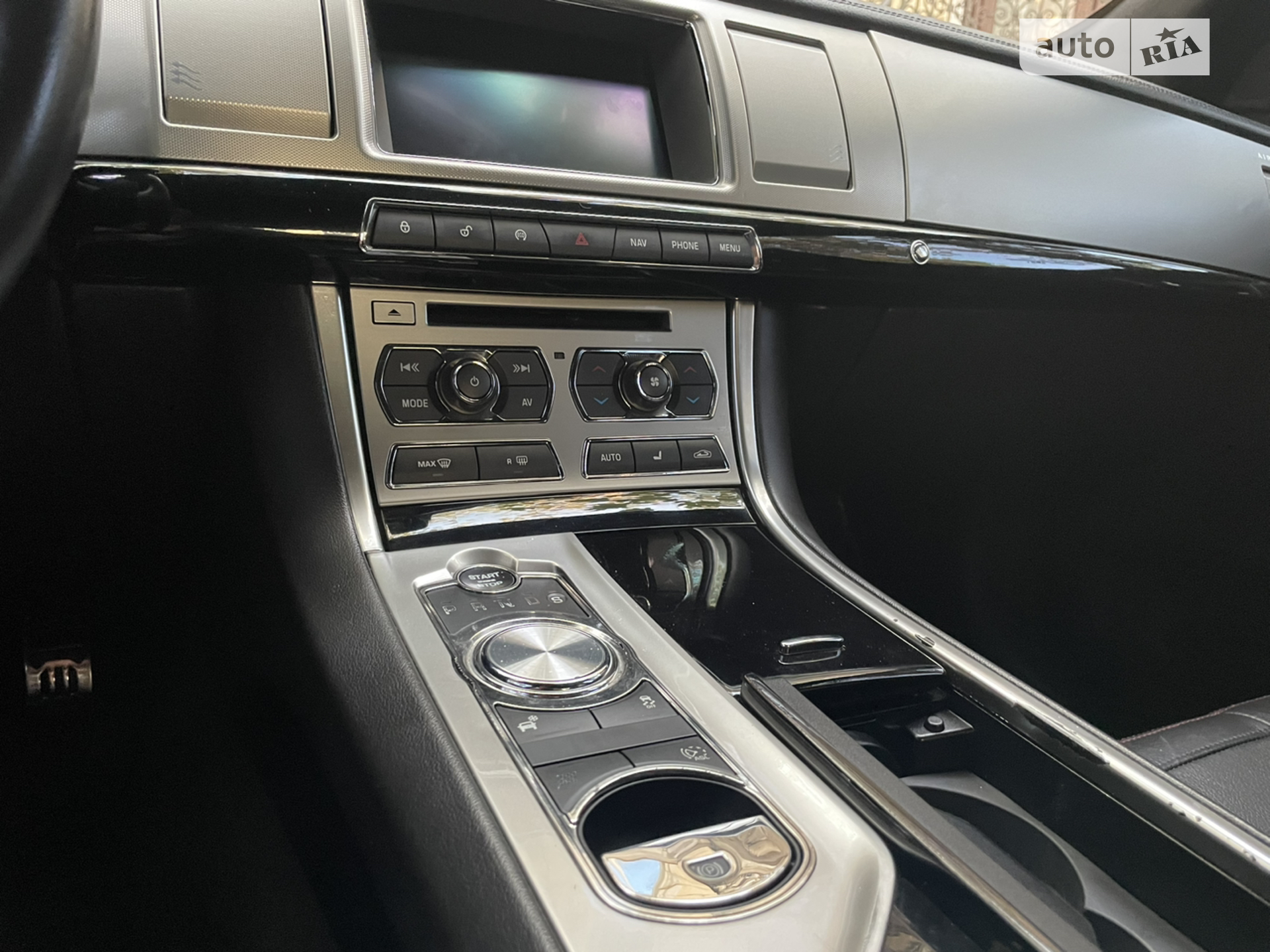 2015 Jaguar XF - мініатюра 60