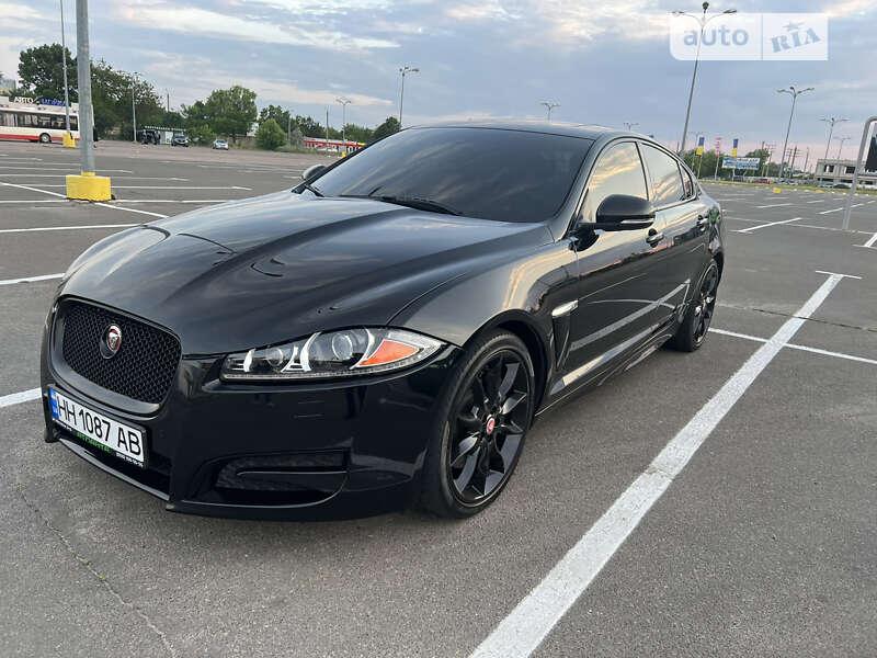 Седан Jaguar XF 2015 в Одессе