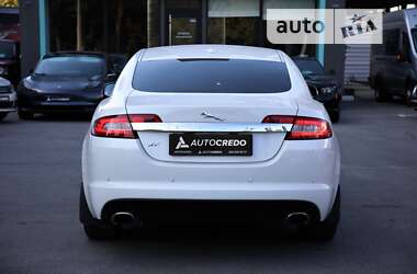 Седан Jaguar XF 2008 в 