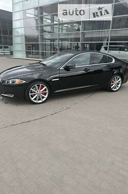 Седан Jaguar XF 2014 в Хмельницькому