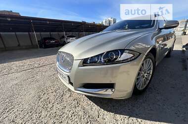 Седан Jaguar XF 2012 в Одесі