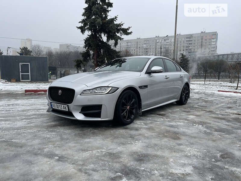 Седан Jaguar XF 2019 в Харкові