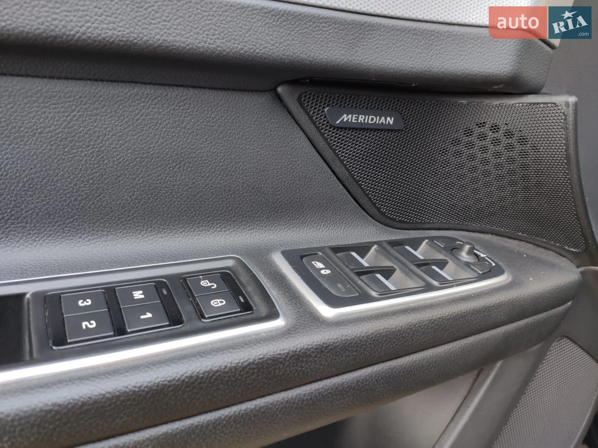 2015 Jaguar XF - мініатюра 53