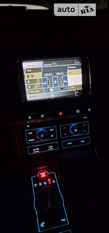 Седан Jaguar XF 2008 в Виннице