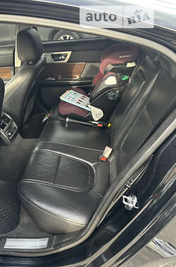 Седан Jaguar XF 2013 в Днепре