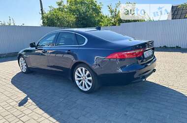 Седан Jaguar XF 2016 в Кривом Роге