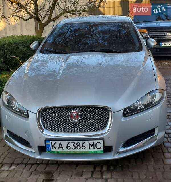 Jaguar XF 2014
