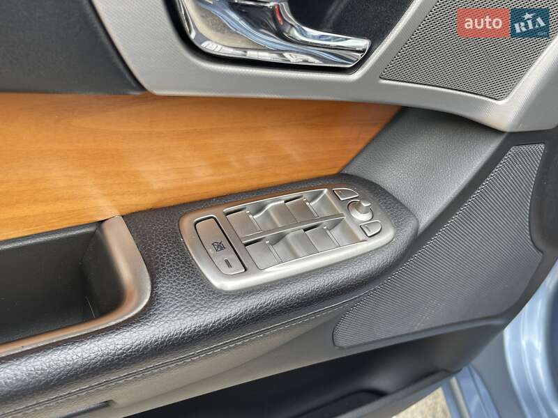 Седан Jaguar XF 2008 в Києві