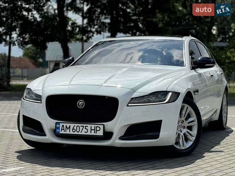 Седан Jaguar XF 2016 в Коломые фото 11 Седан Jaguar XF 2016 в Коломые