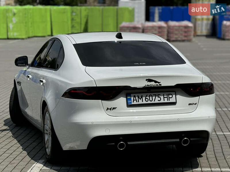 Седан Jaguar XF 2016 в Коломые фото 23 Седан Jaguar XF 2016 в Коломые