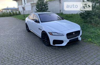 Седан Jaguar XF 2016 в Хмельницком