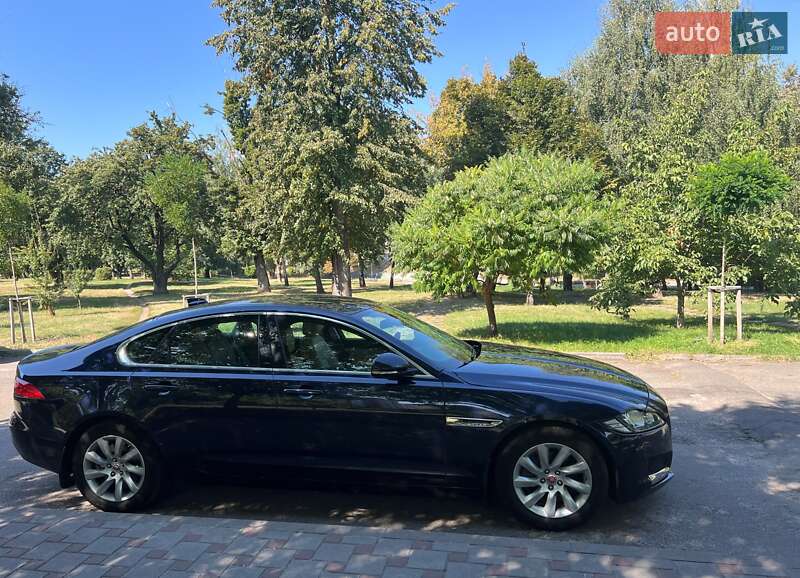 Седан Jaguar XF 2017 в Киеве фото 9 Седан Jaguar XF 2017 в Киеве