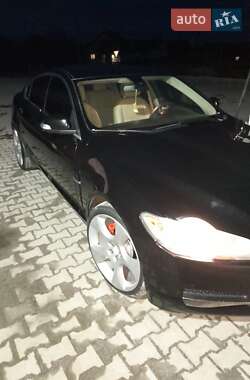 Седан Jaguar XF 2009 в Белогорье