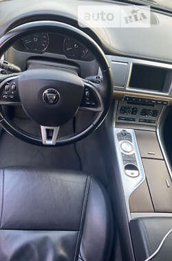 Седан Jaguar XF 2013 в Одессе