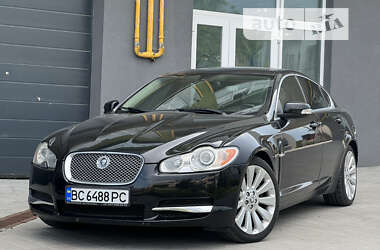 Седан Jaguar XF 2009 в Тернополі