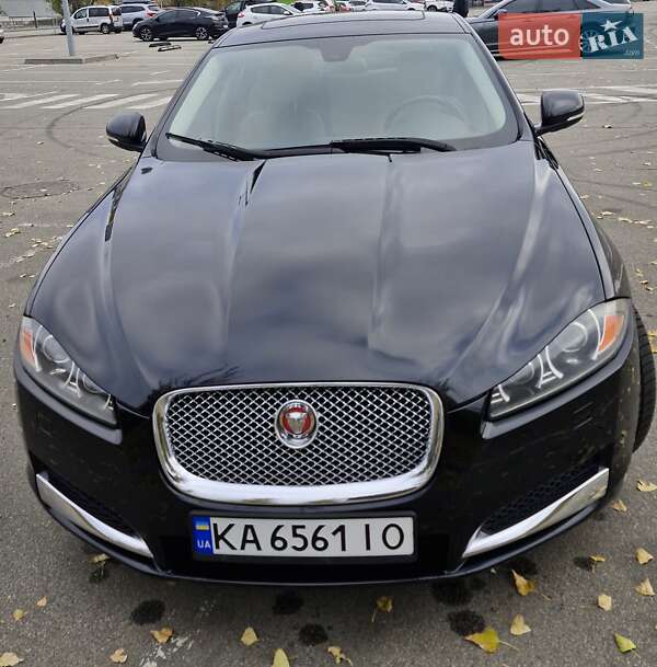 Седан Jaguar XF 2013 в Киеве
