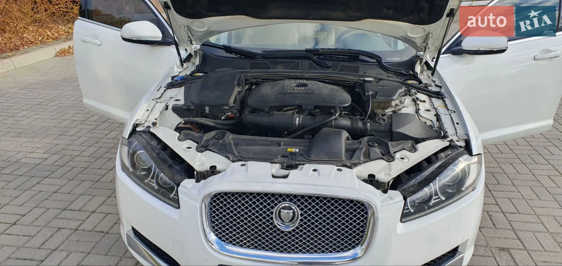 2013 Jaguar XF - мініатюра 16