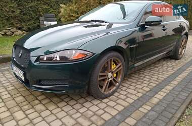 Седан Jaguar XF 2012 в Львові