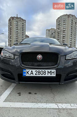 Седан Jaguar XF 2015 в Києві