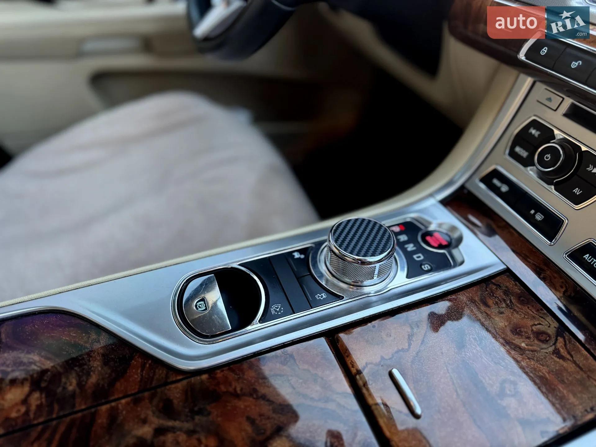 2012 Jaguar XF - мініатюра 28