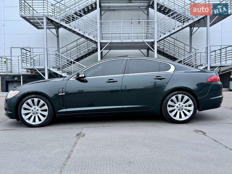 Седан Jaguar XF 2009 в Одессе