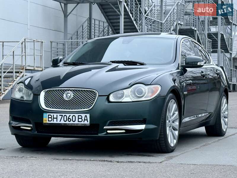 Седан Jaguar XF 2009 в Одессе