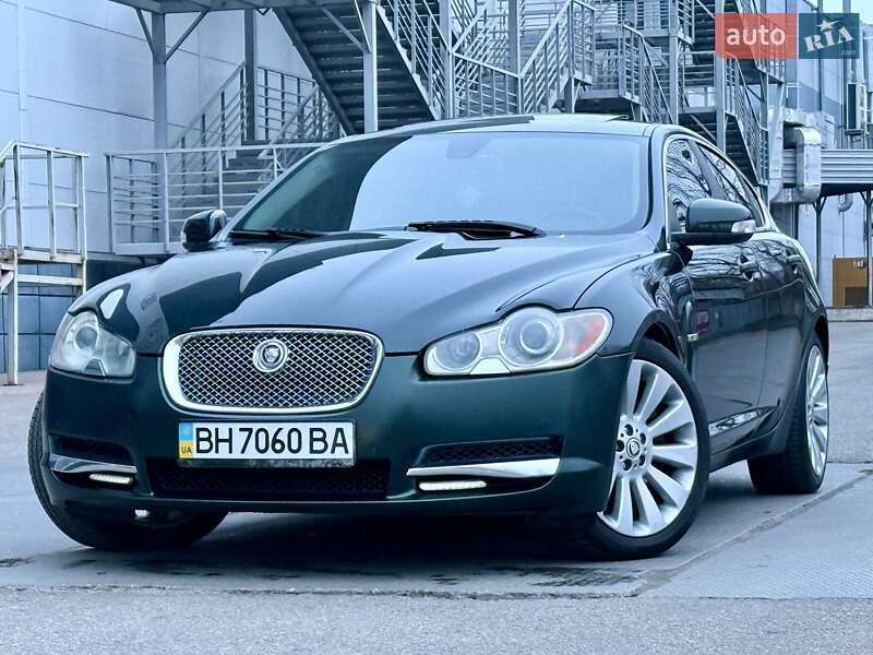 Седан Jaguar XF 2009 в Одессе