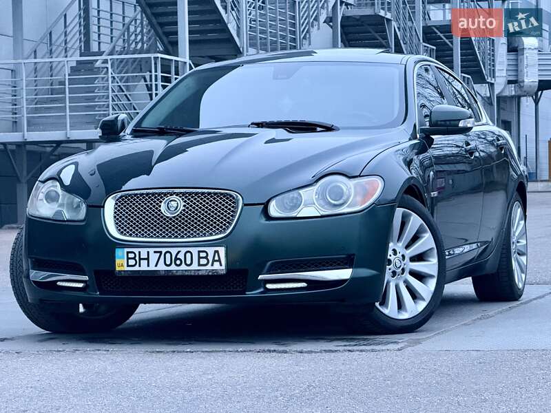 Седан Jaguar XF 2009 в Одессе