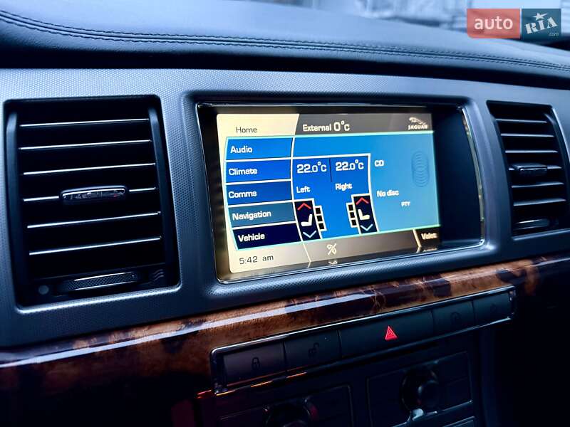 Седан Jaguar XF 2009 в Одессе
