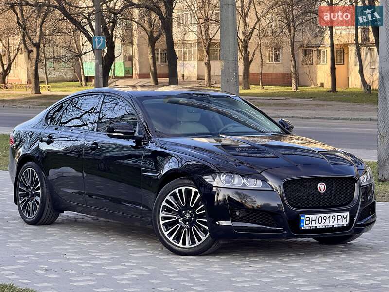 Седан Jaguar XF 2019 в Одессе